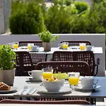 Negroponte Курортный комплекс 5*