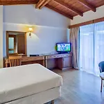 Negroponte 5* Эретрия