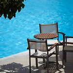 Negroponte Курортный комплекс
