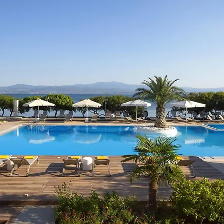 Negroponte Resort 5*