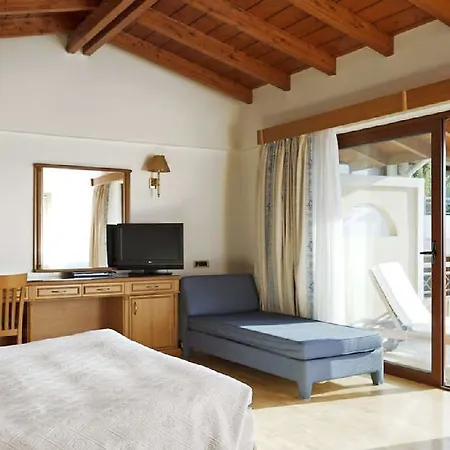 Negroponte 5* エレトリア