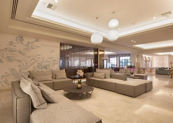 Θέρετρο Negroponte 5*