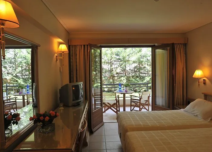 Θέρετρο Negroponte 5*